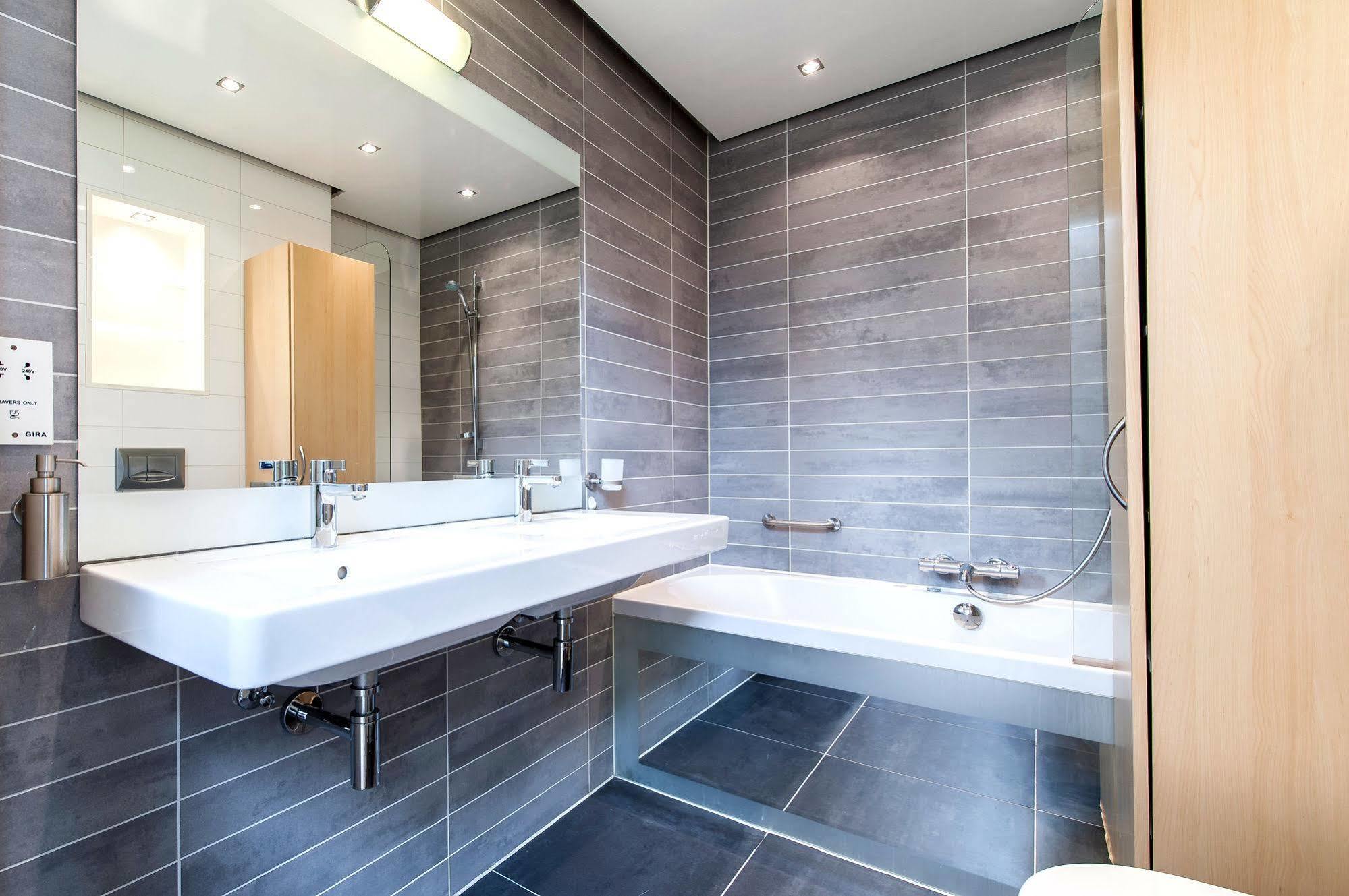 Short Stay Group Congress Centre Serviced Apartments Amsterdam Bagian luar foto