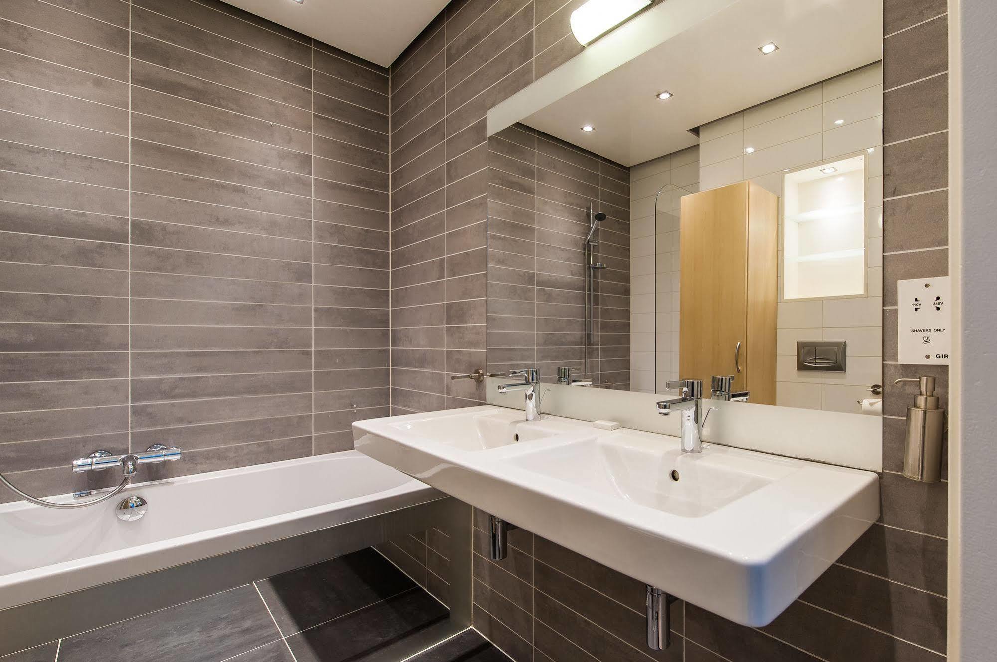 Short Stay Group Congress Centre Serviced Apartments Amsterdam Bagian luar foto